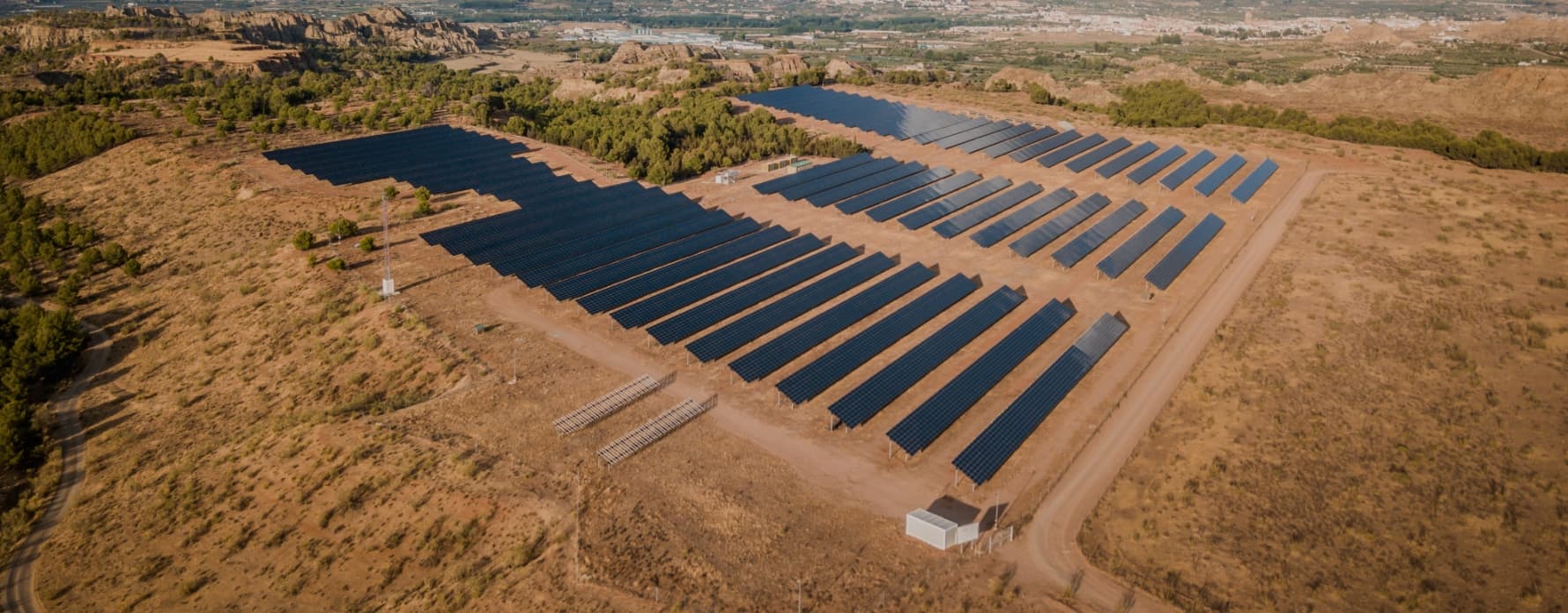 GAIB bietet Lösungen für Photovoltaik, Batteriespeicher, Wärmepumpen und Ladeinfrastruktur.